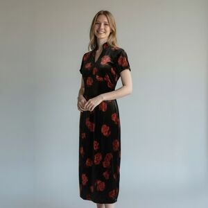 Vintage CDC Cheongsam Style Black Velvet Rose Pattern High Neck Midi Dress 12